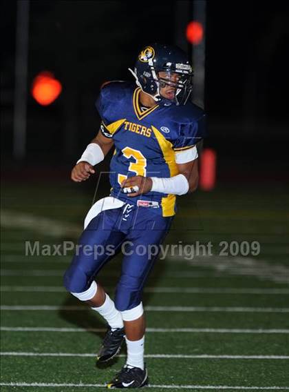 Thumbnail 2 in Windsor @ Inderkum photogallery.