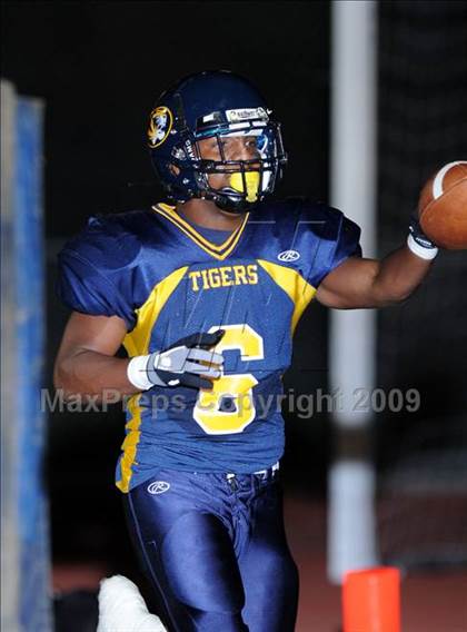 Thumbnail 2 in Windsor @ Inderkum photogallery.