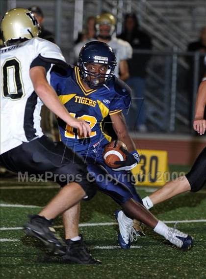 Thumbnail 1 in Windsor @ Inderkum photogallery.