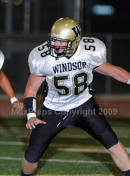 Thumbnail 1 in Windsor @ Inderkum photogallery.