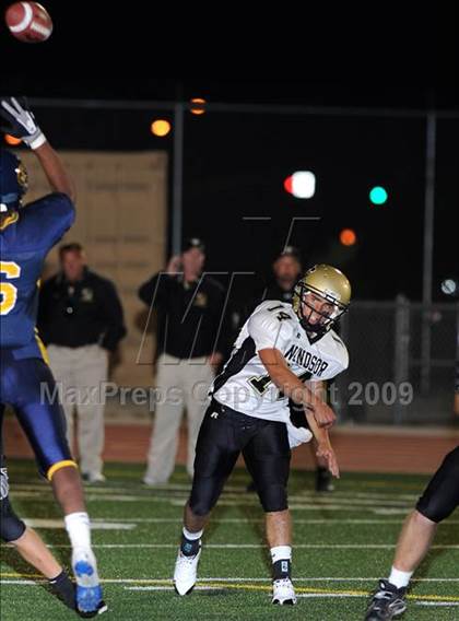 Thumbnail 1 in Windsor @ Inderkum photogallery.