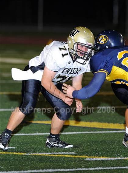 Thumbnail 2 in Windsor @ Inderkum photogallery.