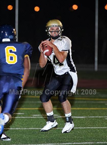 Thumbnail 1 in Windsor @ Inderkum photogallery.