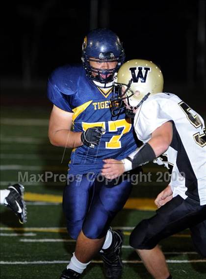 Thumbnail 3 in Windsor @ Inderkum photogallery.