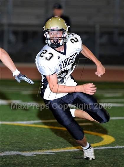 Thumbnail 3 in Windsor @ Inderkum photogallery.