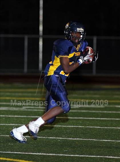 Thumbnail 1 in Windsor @ Inderkum photogallery.