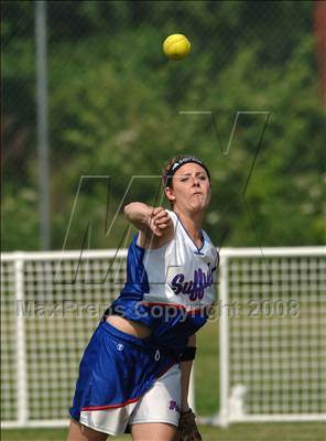 Thumbnail 1 in Lauralton Hall vs. Suffield (CIAC Class M Final) photogallery.