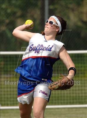 Thumbnail 1 in Lauralton Hall vs. Suffield (CIAC Class M Final) photogallery.
