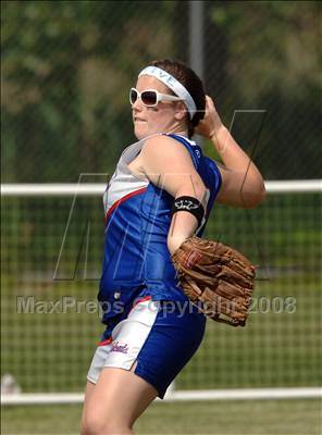 Thumbnail 2 in Lauralton Hall vs. Suffield (CIAC Class M Final) photogallery.