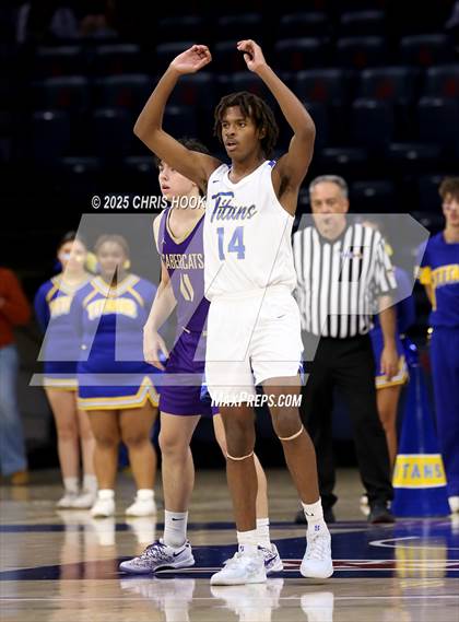 Thumbnail 1 in Sabino vs Palo Verde (McKale Center) photogallery.