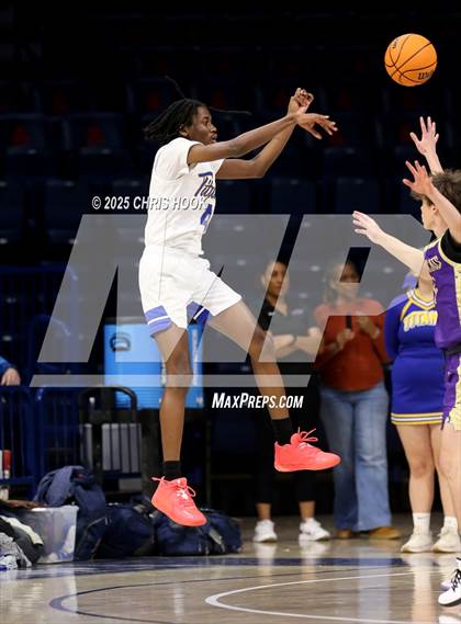Thumbnail 2 in Sabino vs Palo Verde (McKale Center) photogallery.