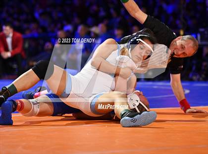 Thumbnail 2 in UIL 5A/6A State Championships - 120 lb - 138 lb Finals photogallery.