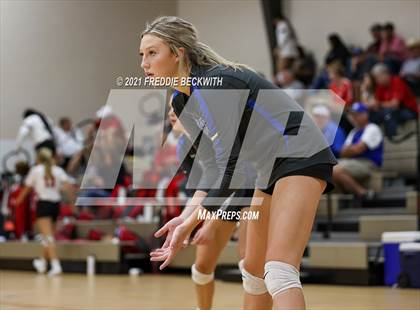 Thumbnail 3 in Lindsay vs Windthorst (Nocona Tournament) photogallery.