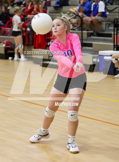 Thumbnail 3 in Lindsay vs Windthorst (Nocona Tournament) photogallery.