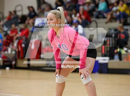 Thumbnail 3 in Lindsay vs Windthorst (Nocona Tournament) photogallery.