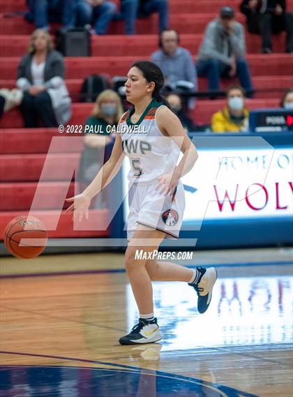 Thumbnail 2 in Morton/White Pass vs. Winlock (WIAA 2B District Playoff) photogallery.