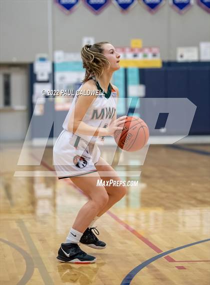 Thumbnail 1 in Morton/White Pass vs. Winlock (WIAA 2B District Playoff) photogallery.