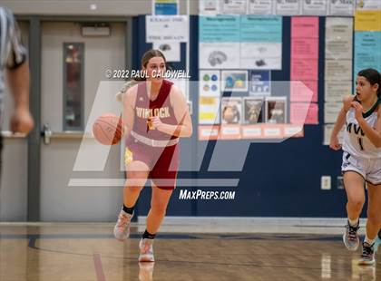 Thumbnail 1 in Morton/White Pass vs. Winlock (WIAA 2B District Playoff) photogallery.