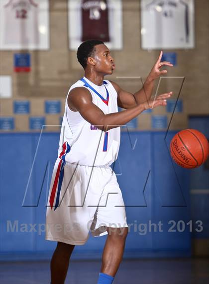 Thumbnail 3 in Burke Catholic @ Archbishop Stepinac photogallery.