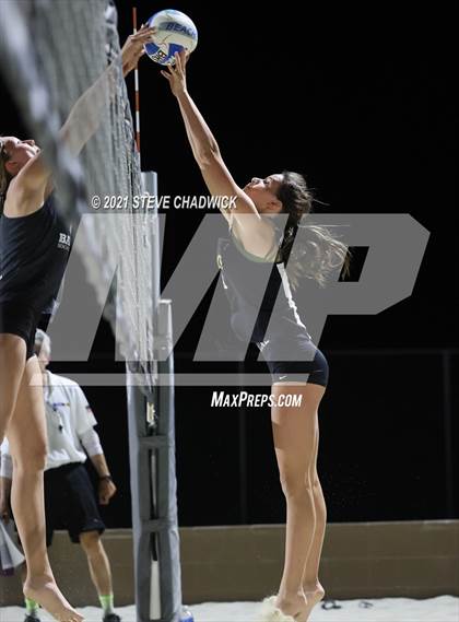 Thumbnail 1 in Gilbert Christian vs Basha photogallery.