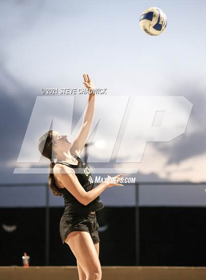 Thumbnail 2 in Gilbert Christian vs Basha photogallery.