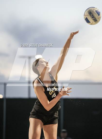 Thumbnail 3 in Gilbert Christian vs Basha photogallery.
