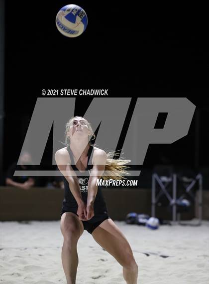 Thumbnail 1 in Gilbert Christian vs Basha photogallery.
