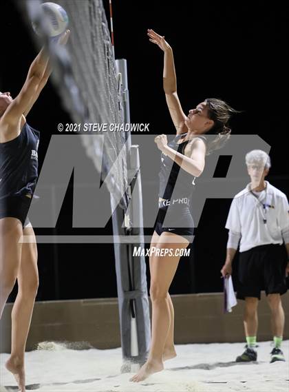 Thumbnail 1 in Gilbert Christian vs Basha photogallery.