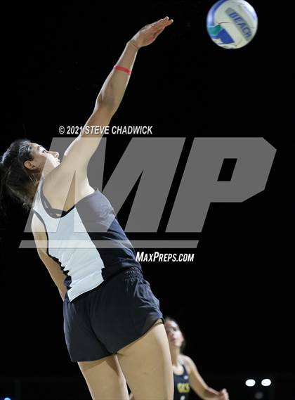 Thumbnail 2 in Gilbert Christian vs Basha photogallery.