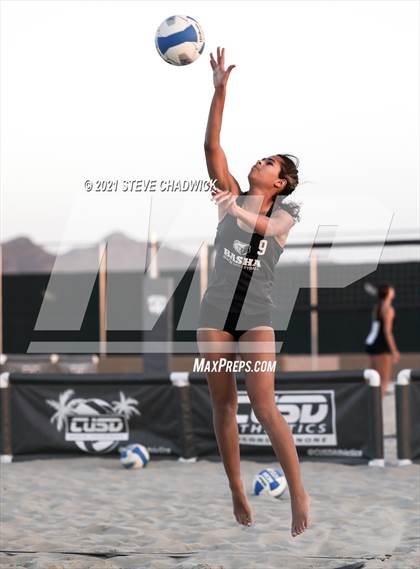 Thumbnail 3 in Gilbert Christian vs Basha photogallery.