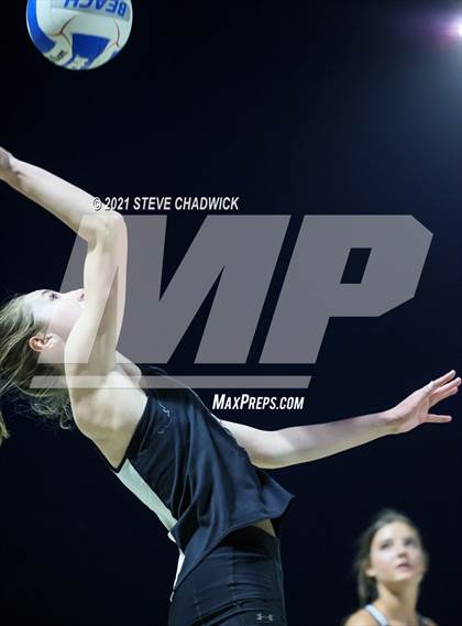 Thumbnail 3 in Gilbert Christian vs Basha photogallery.