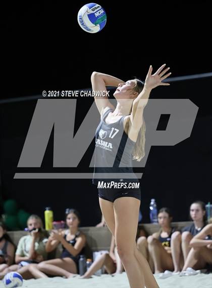 Thumbnail 3 in Gilbert Christian vs Basha photogallery.