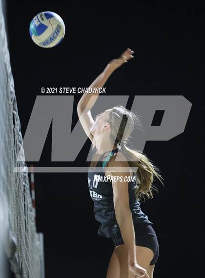 Thumbnail 2 in Gilbert Christian vs Basha photogallery.