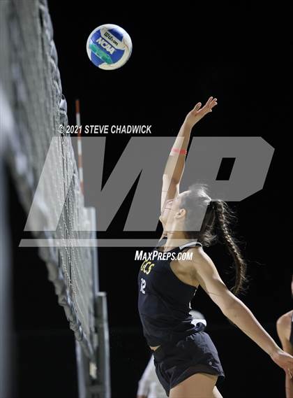 Thumbnail 3 in Gilbert Christian vs Basha photogallery.