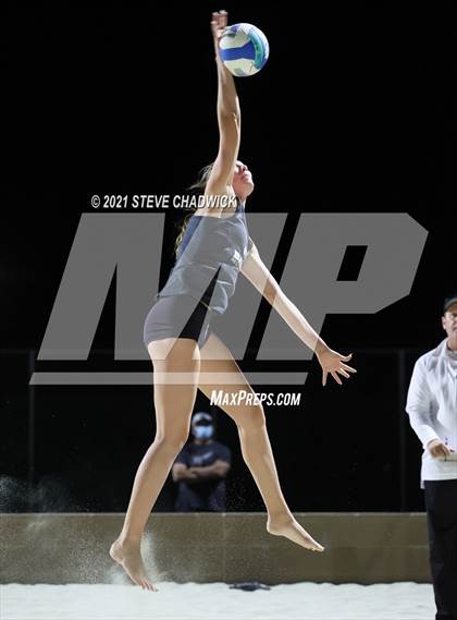 Thumbnail 2 in Gilbert Christian vs Basha photogallery.