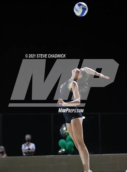 Thumbnail 2 in Gilbert Christian vs Basha photogallery.
