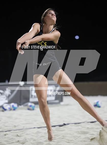 Thumbnail 2 in Gilbert Christian vs Basha photogallery.