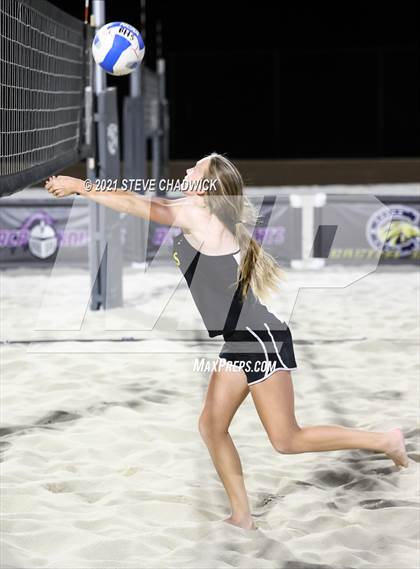 Thumbnail 3 in Gilbert Christian vs Basha photogallery.