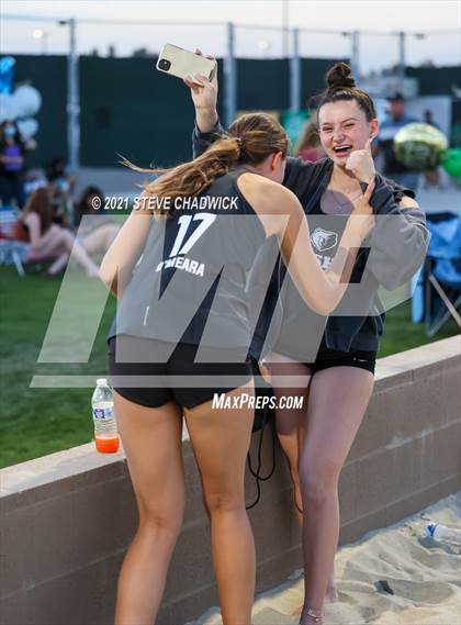 Thumbnail 2 in Gilbert Christian vs Basha photogallery.