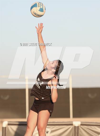 Thumbnail 3 in Gilbert Christian vs Basha photogallery.
