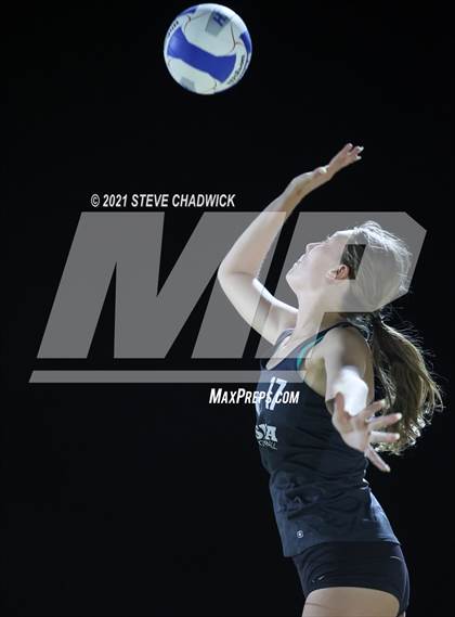 Thumbnail 2 in Gilbert Christian vs Basha photogallery.