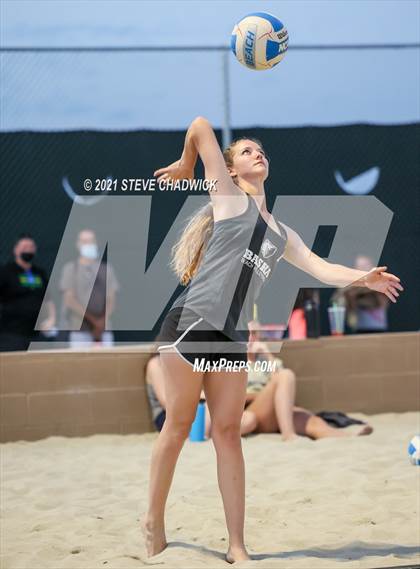 Thumbnail 2 in Gilbert Christian vs Basha photogallery.