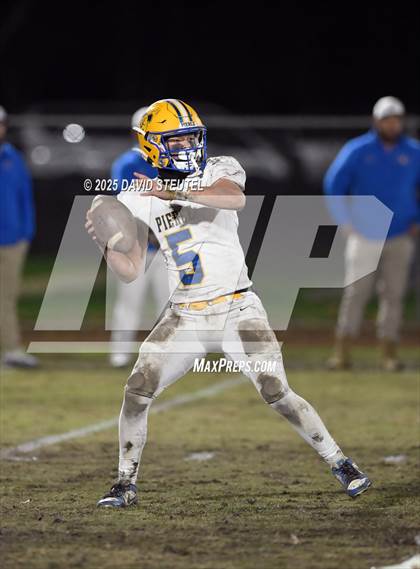 Thumbnail 3 in Pierce @ Gridley (CIF NS D3 Semifinal) photogallery.