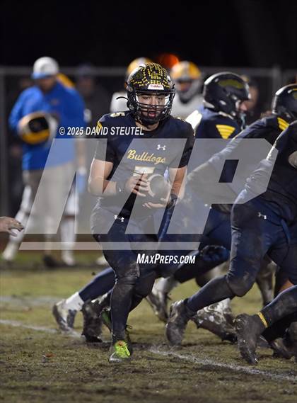 Thumbnail 2 in Pierce @ Gridley (CIF NS D3 Semifinal) photogallery.