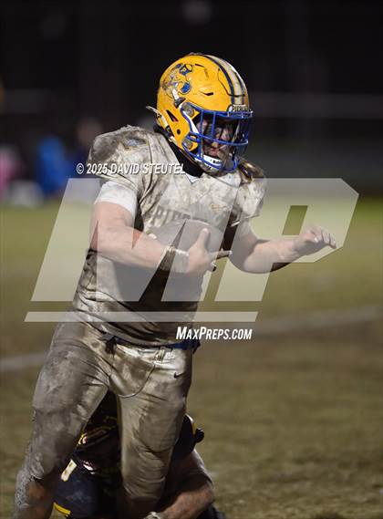 Thumbnail 3 in Pierce @ Gridley (CIF NS D3 Semifinal) photogallery.