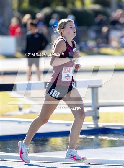 Thumbnail 3 in UF Relays (Friday) photogallery.