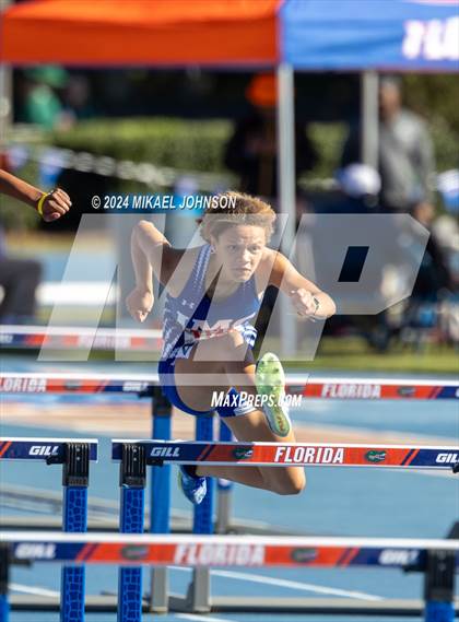 Thumbnail 3 in UF Relays (Friday) photogallery.