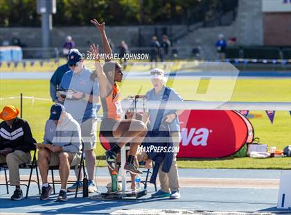 Thumbnail 1 in UF Relays (Friday) photogallery.