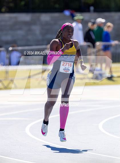 Thumbnail 3 in UF Relays (Friday) photogallery.