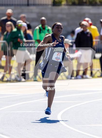 Thumbnail 2 in UF Relays (Friday) photogallery.